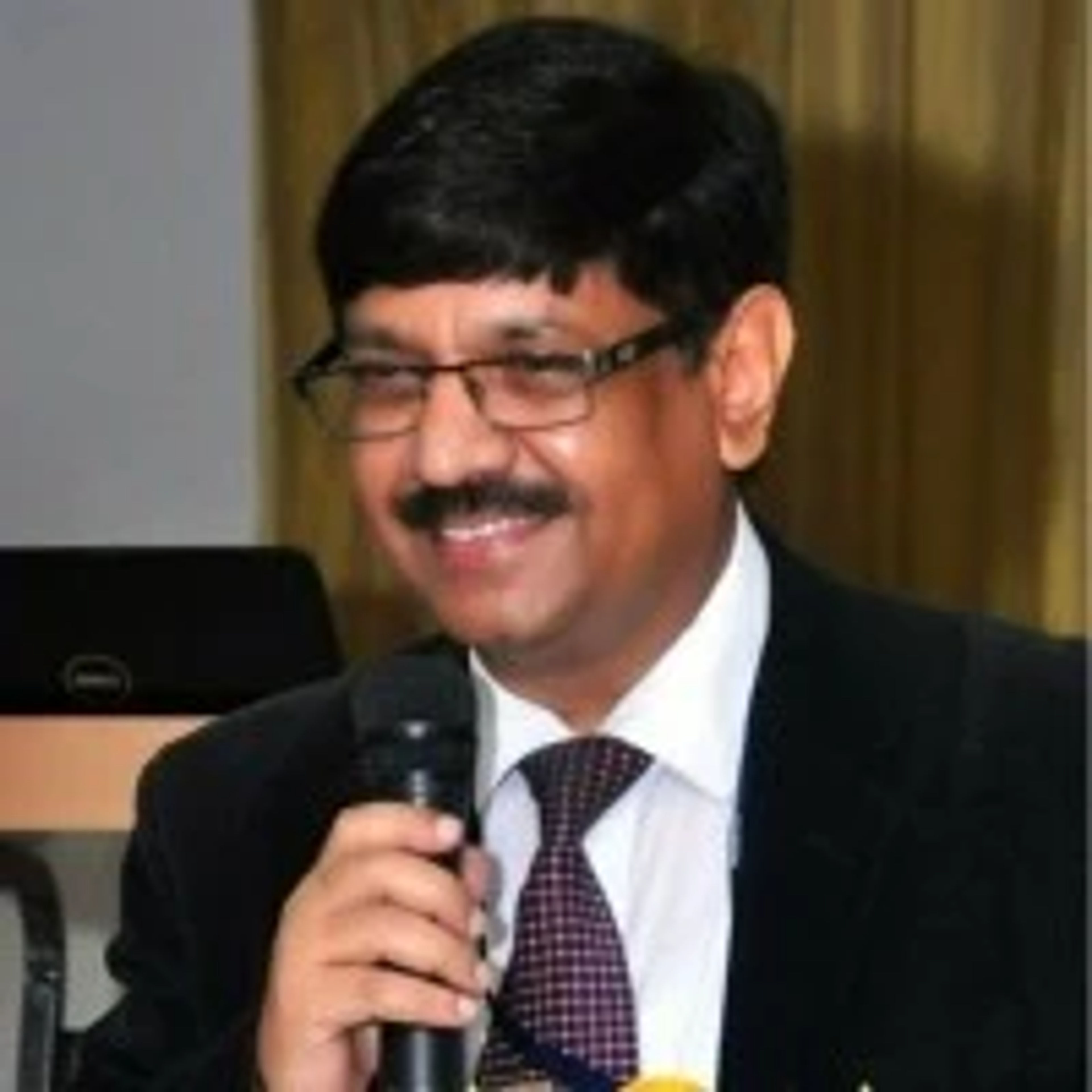 Prof. Yasin Sheikh