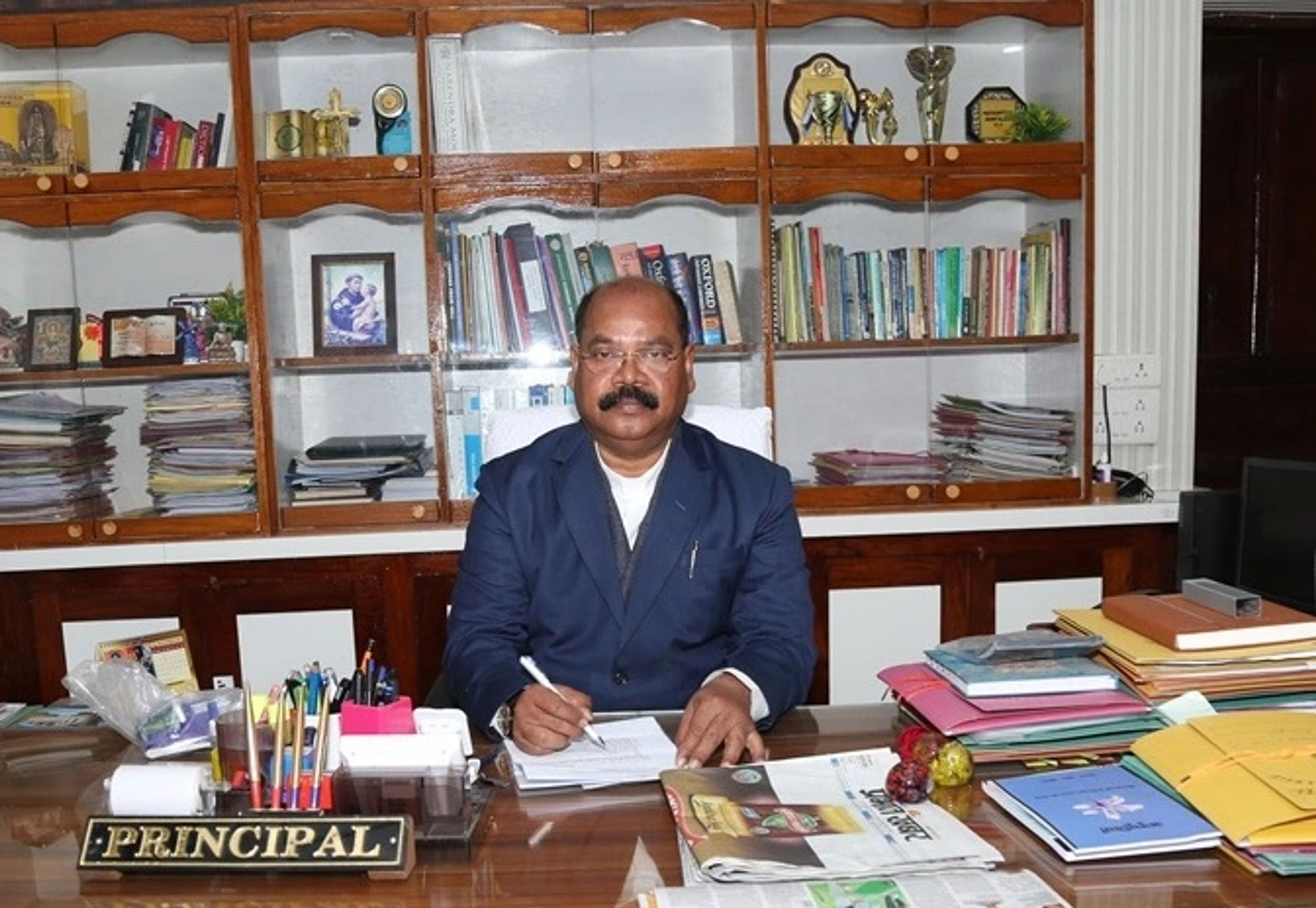 Dr. Fr. Robert Pradeep Kujur S.J.