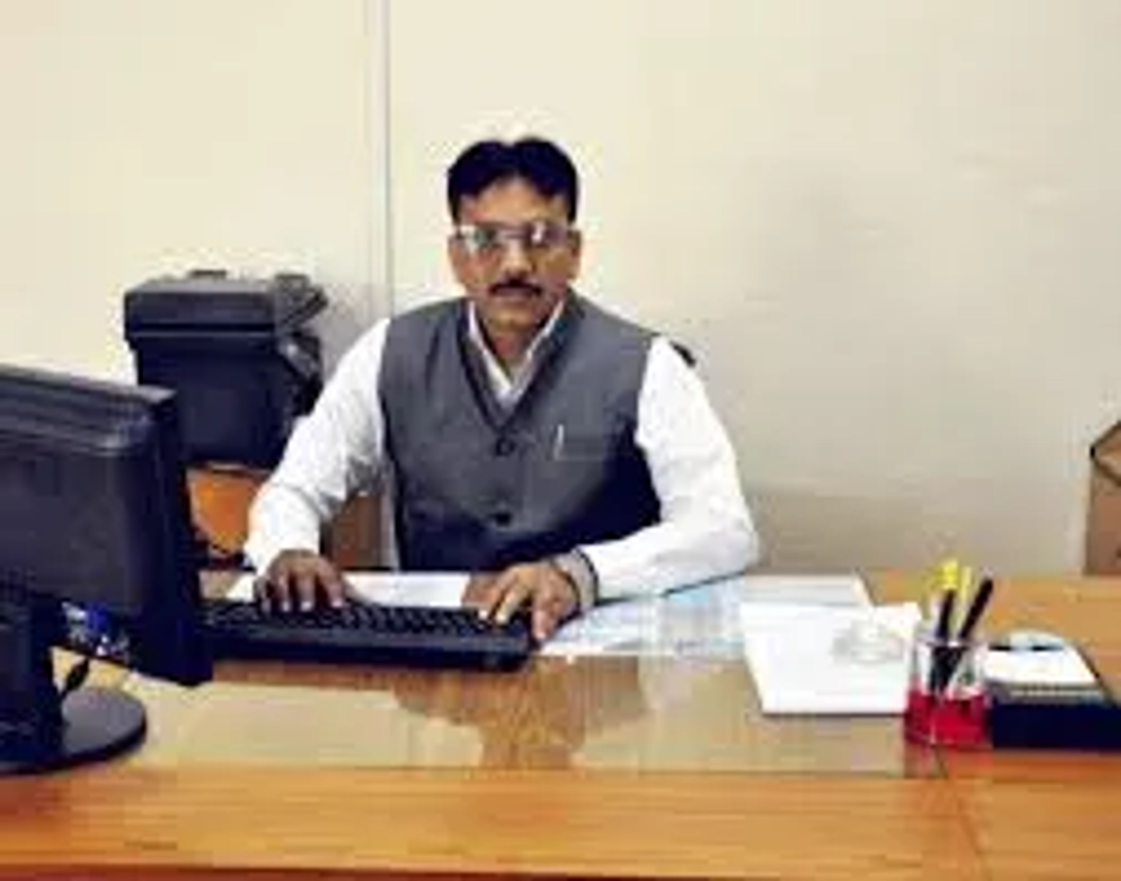 Prof. Abhishek Raghuvanshi