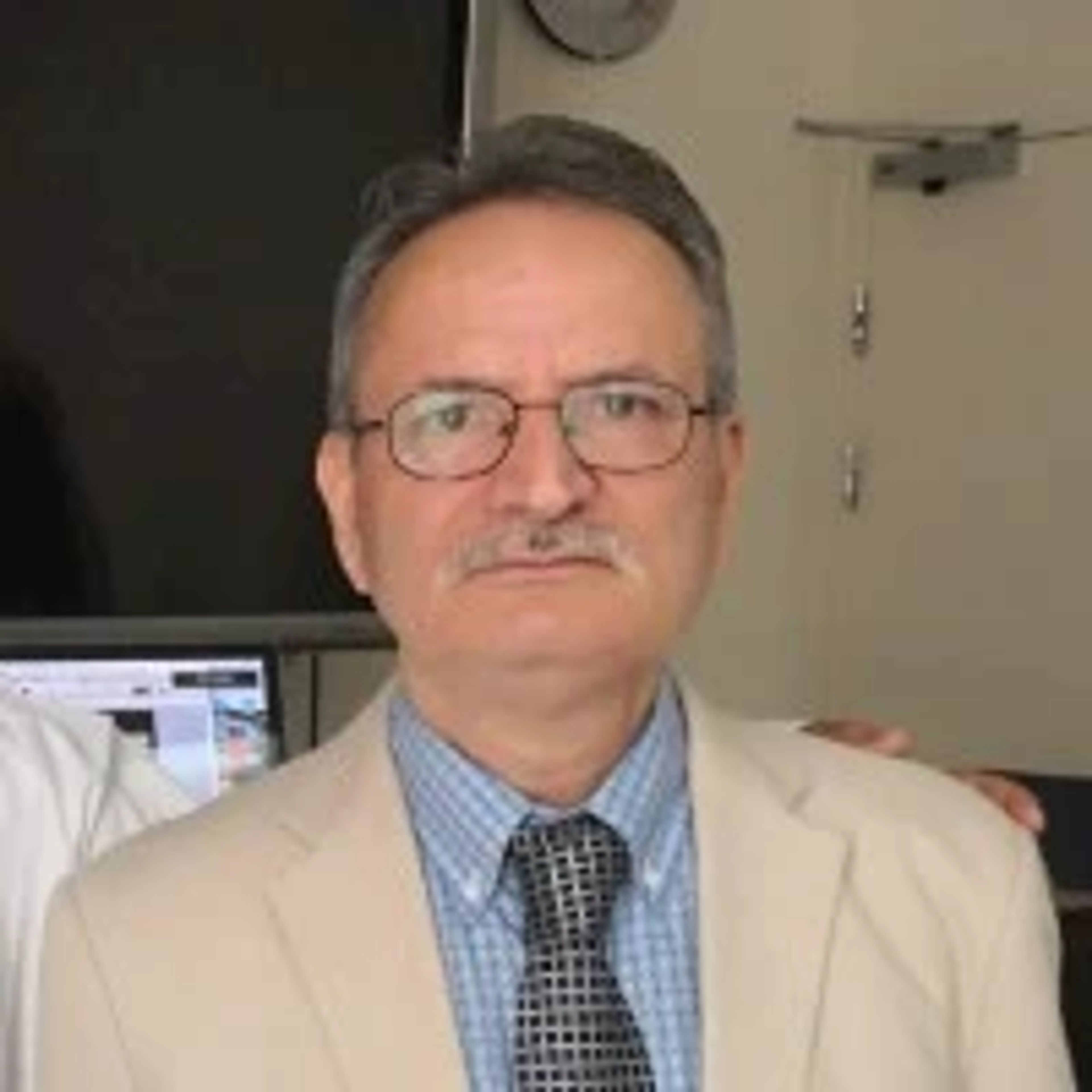 Dr. Roshan Koul