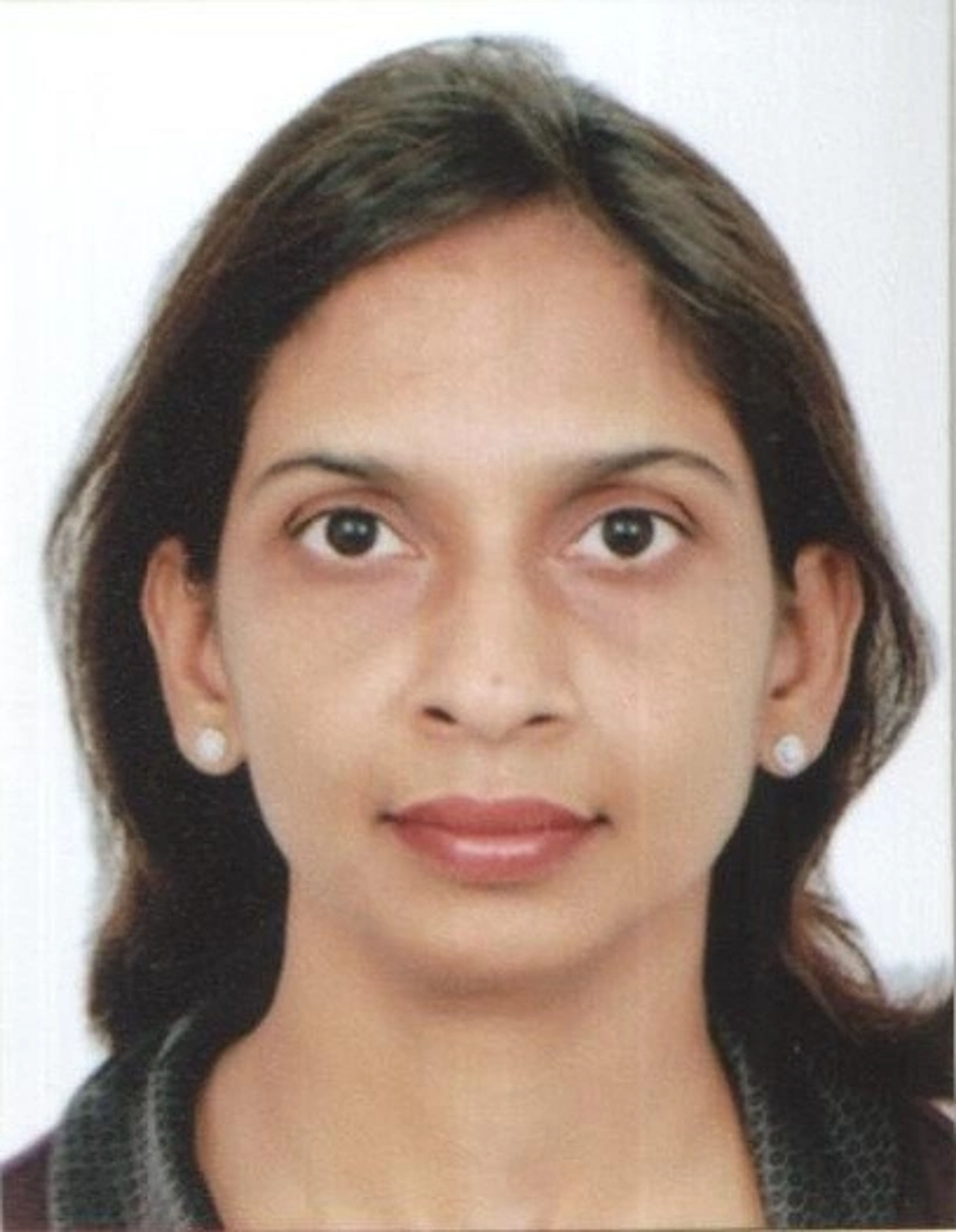 Dr. Parineeta Samant