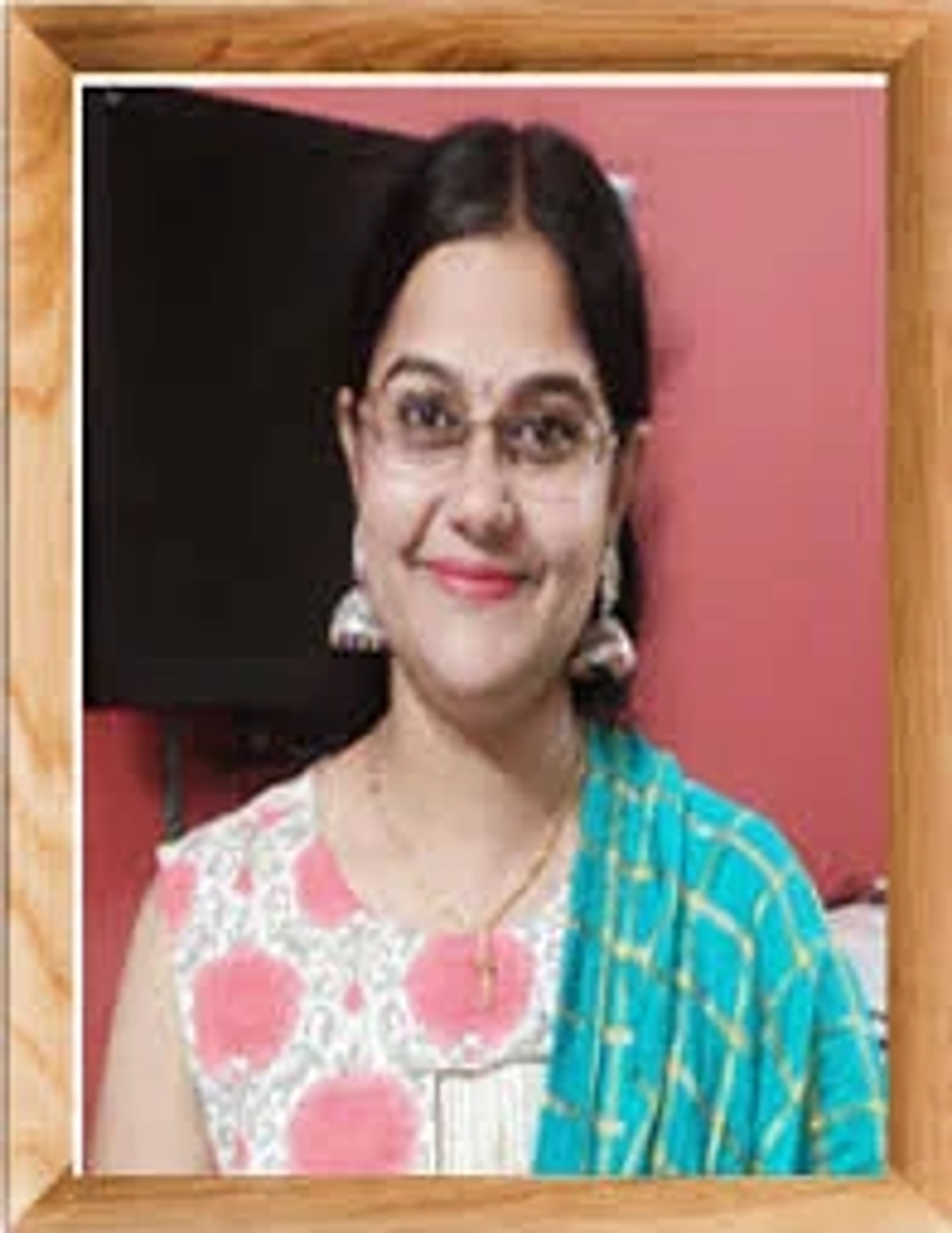 Prof. Rucha Paliwal (HoD).