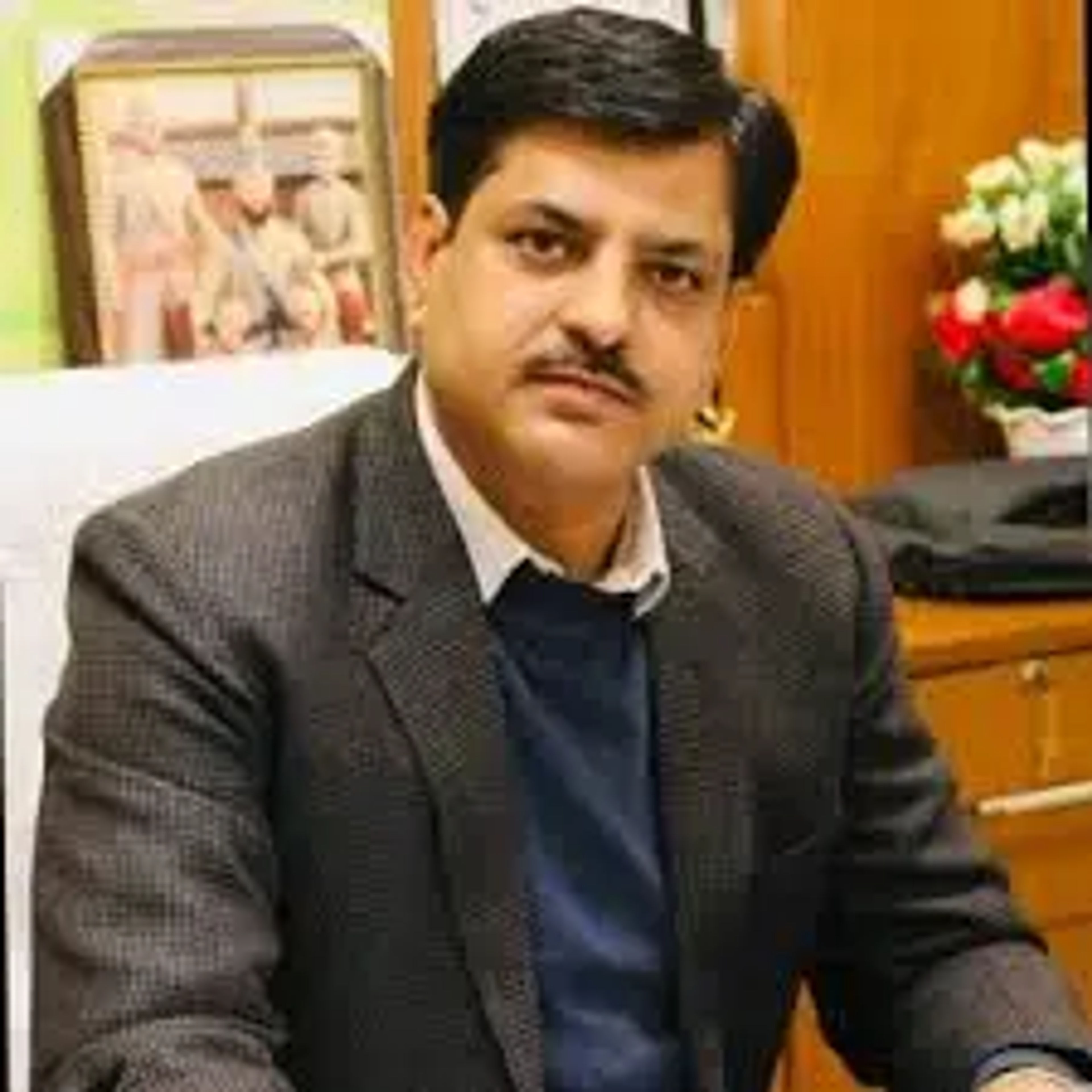 Dr. Sanjeev Saini