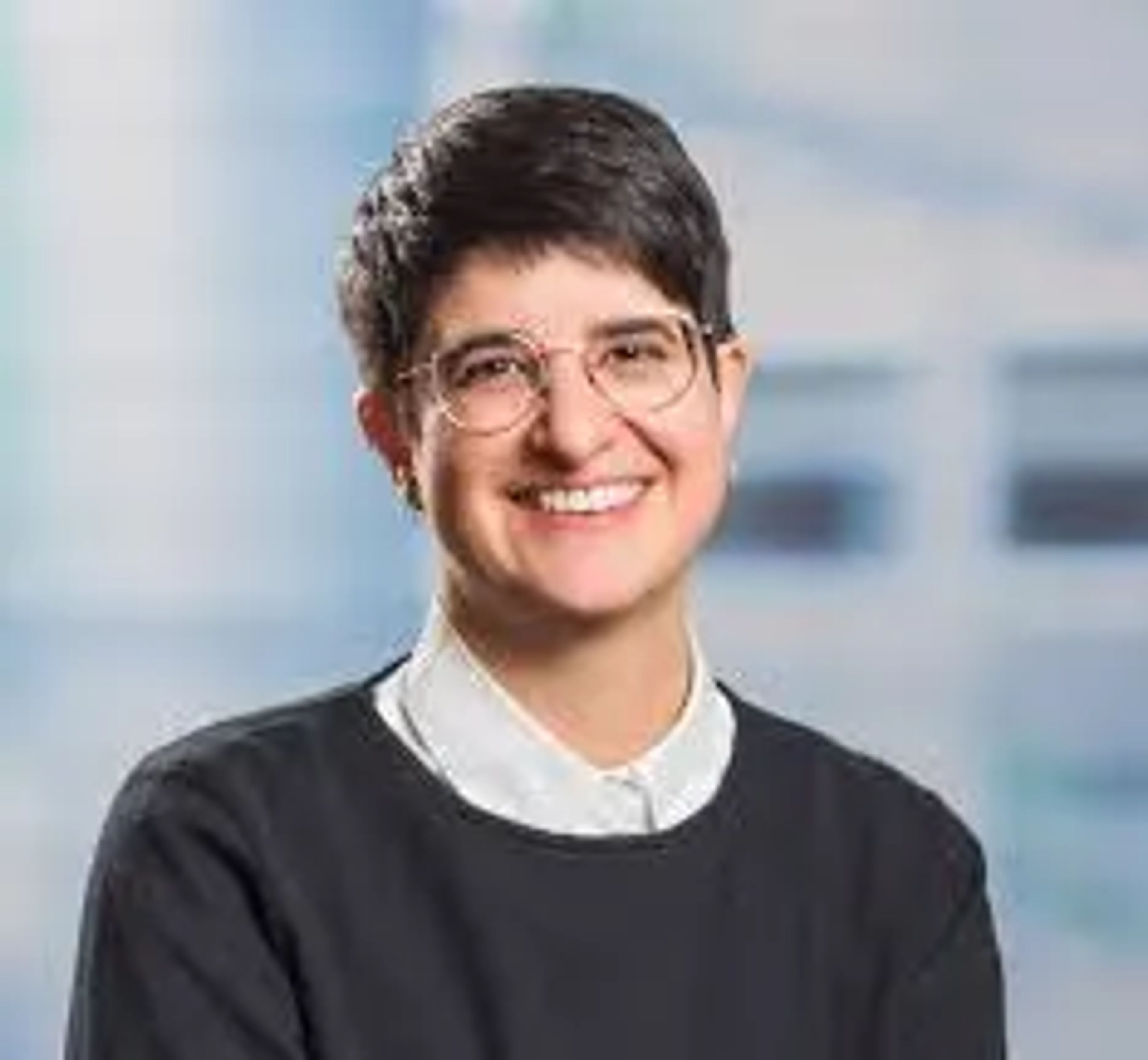 Prof. Elahe Haschemi Yekani