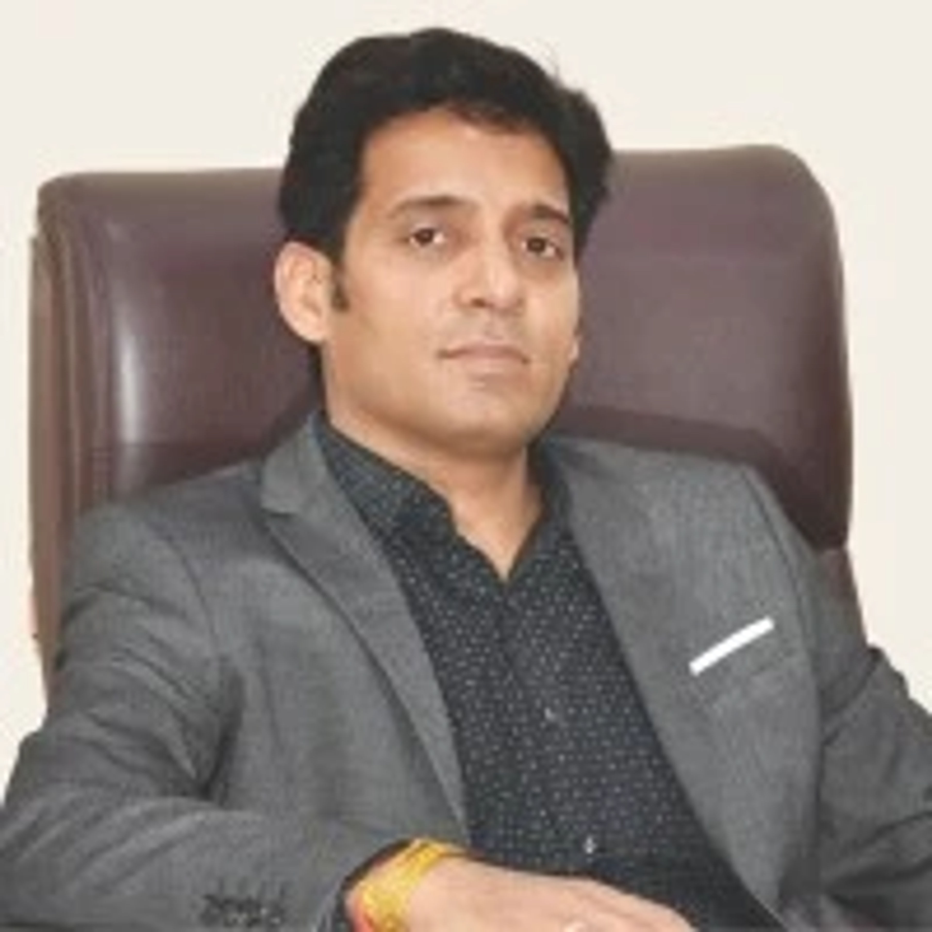Dr. Ravi Juniwal