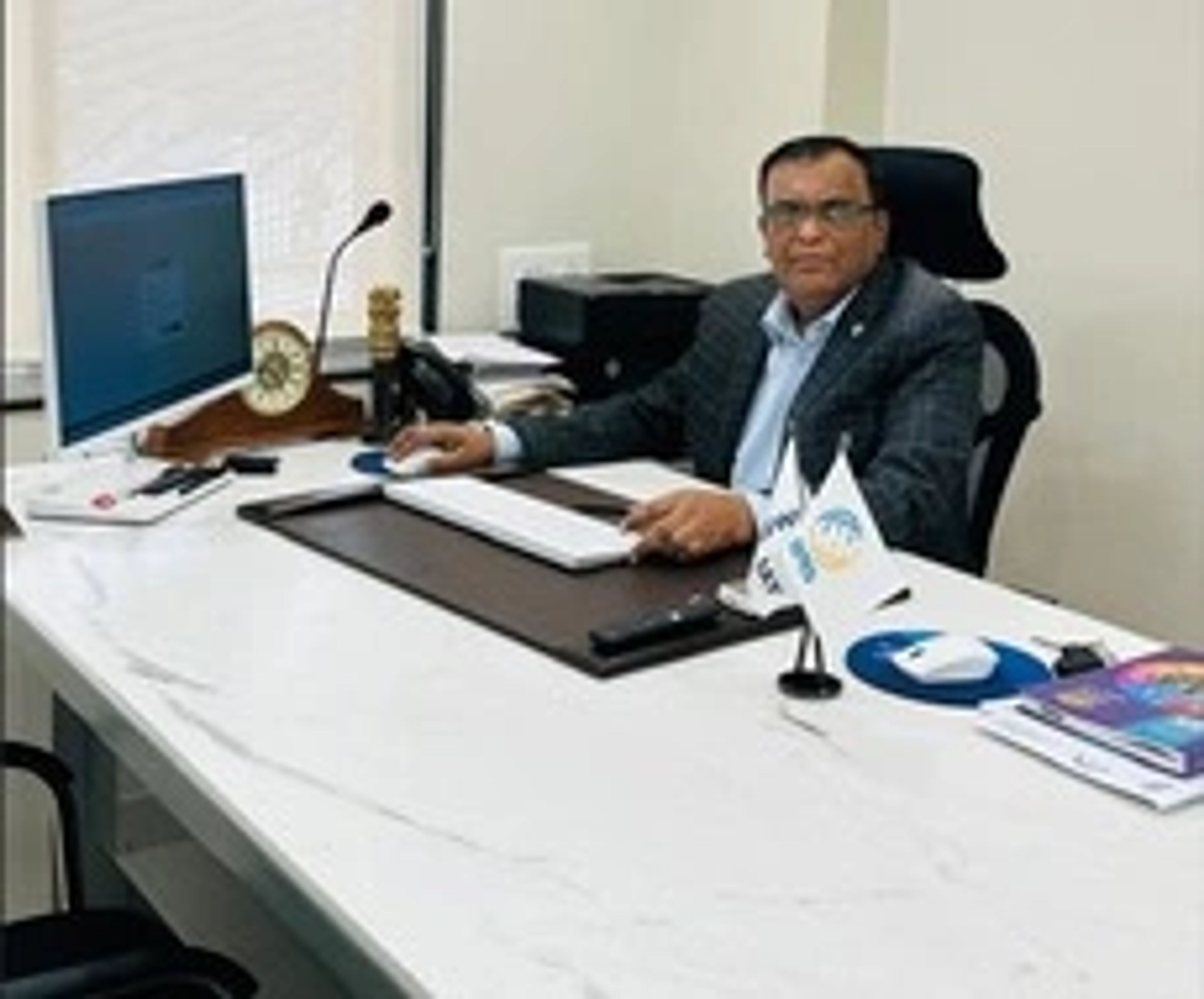 Dr. Shivaji D. Mundhe