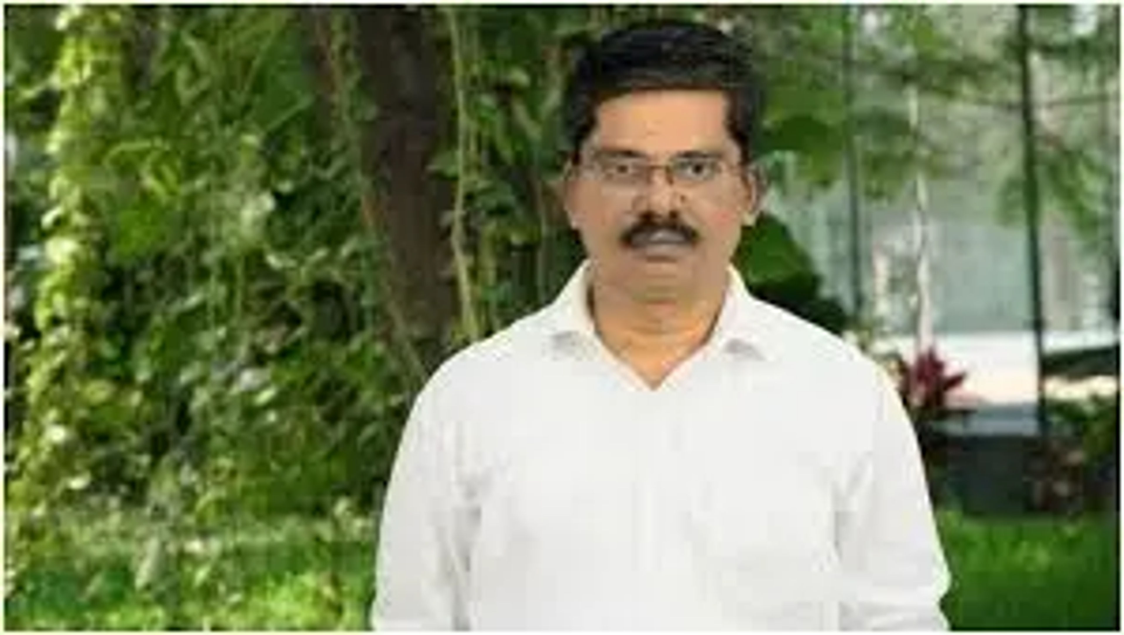 Dr. K. Ravikumar