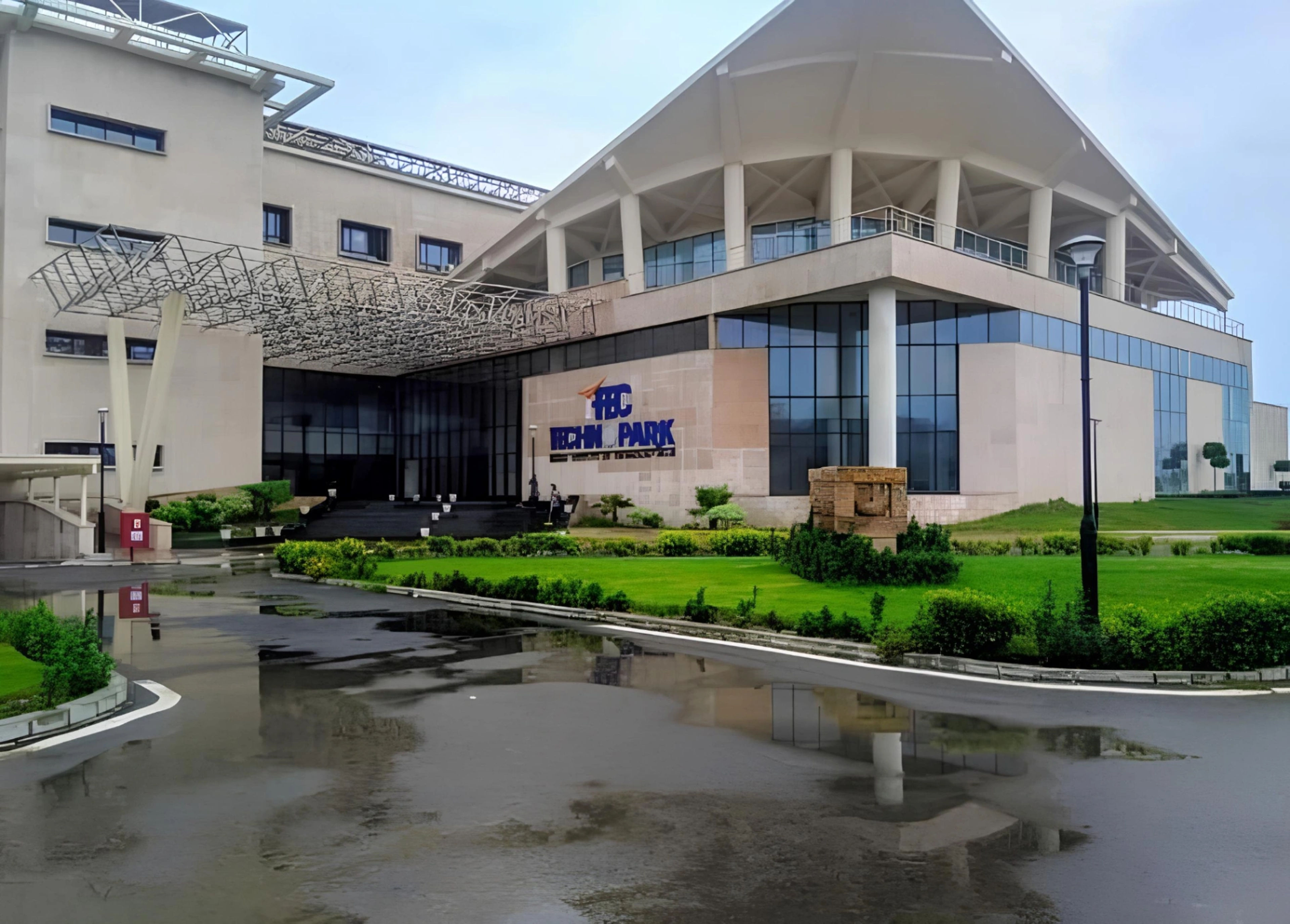 Indian Institute of Information Technology - [IIIT] ,Sonepat ,Haryana