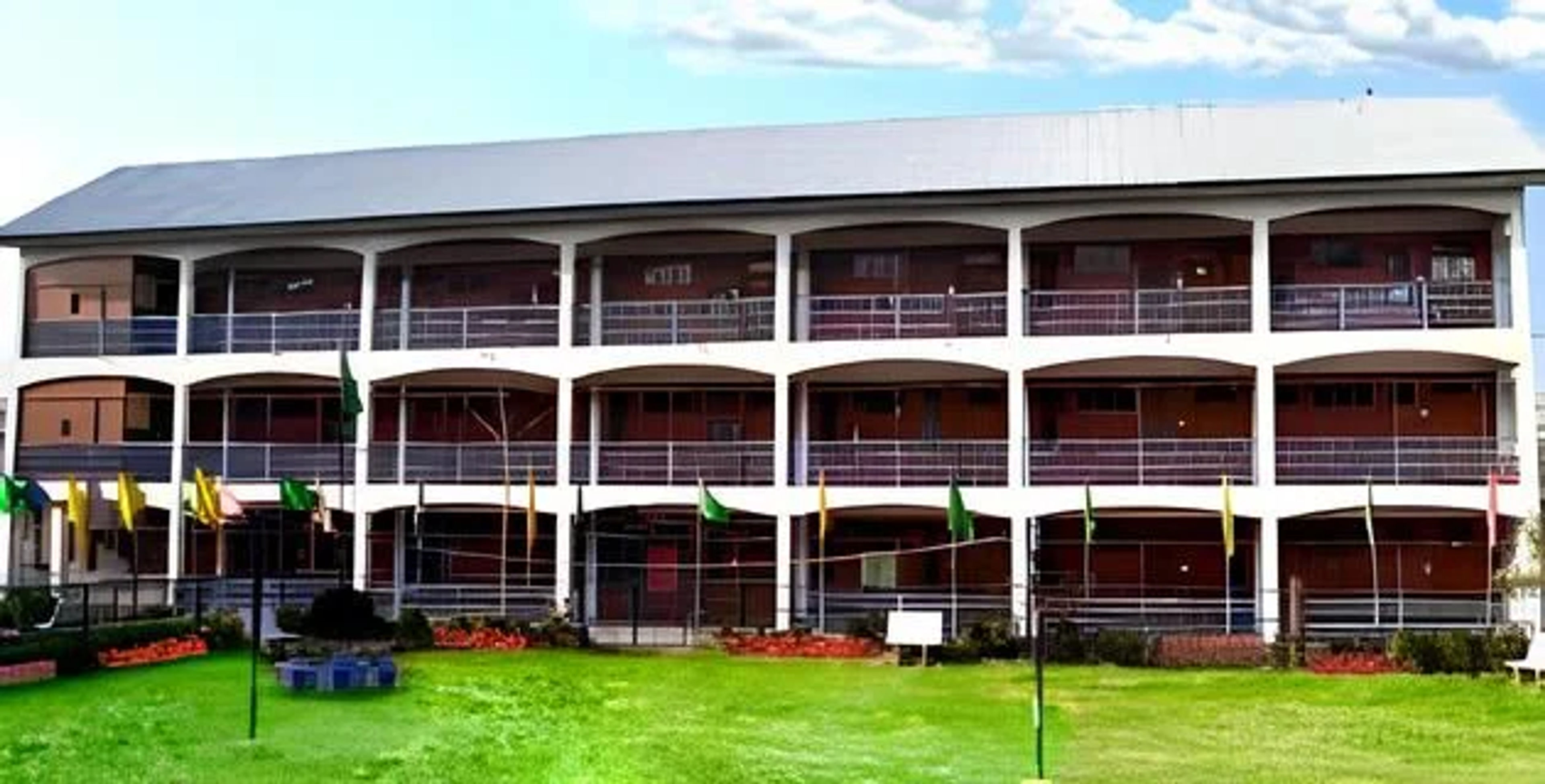 Jamia Tul Banat Saifni ,Srinagar ,Jammu and Kashmir