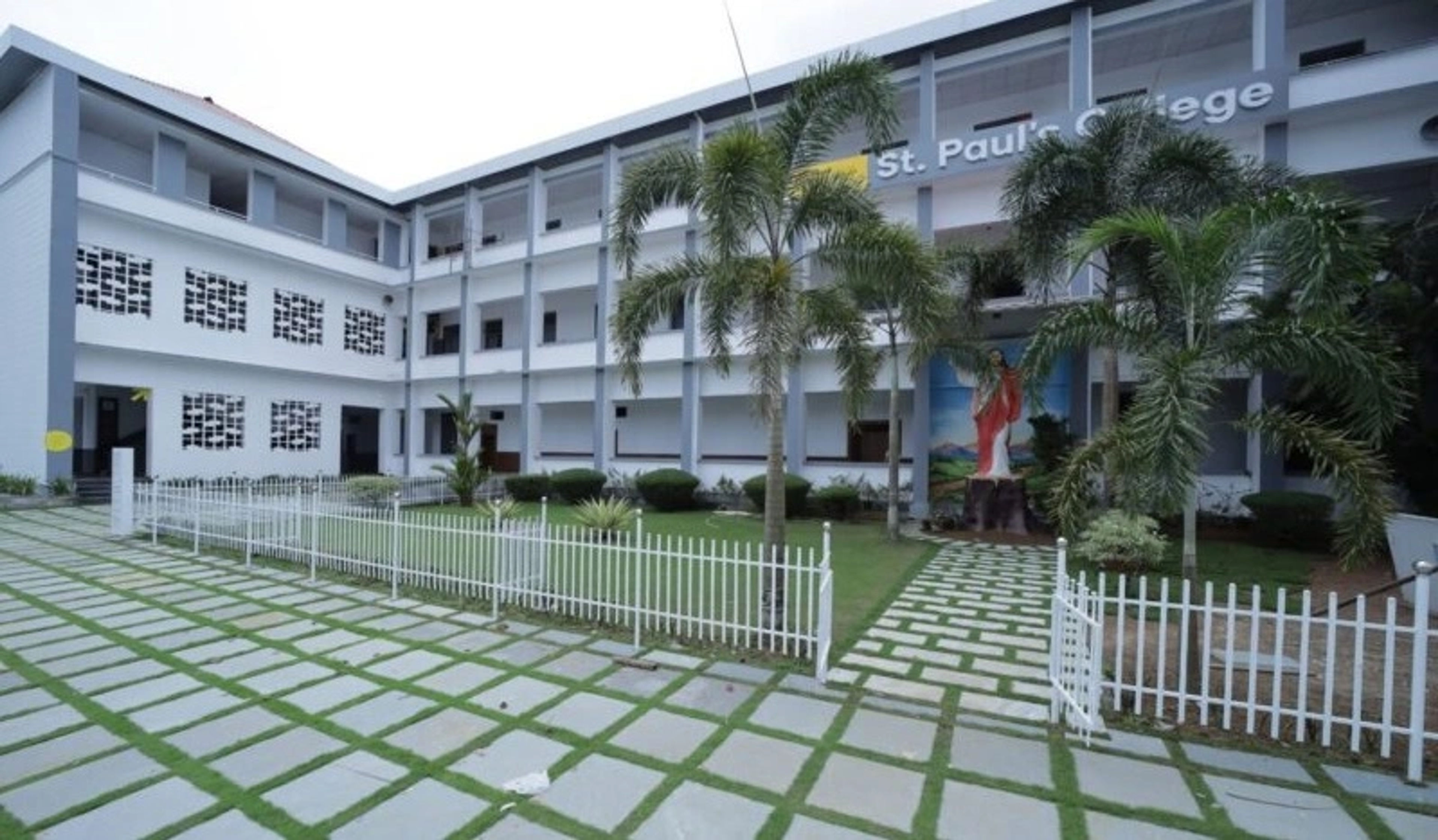 St. Paul's College ,Ernakulam ,Kerala_Cover Image