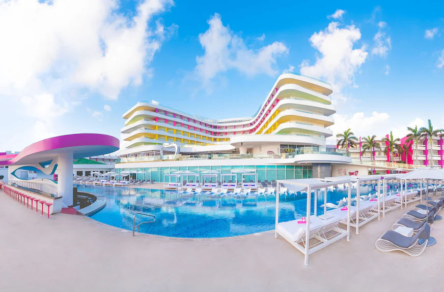 Private transportation to Temptation Cancun Resort with Taxi Shuttle Cancun