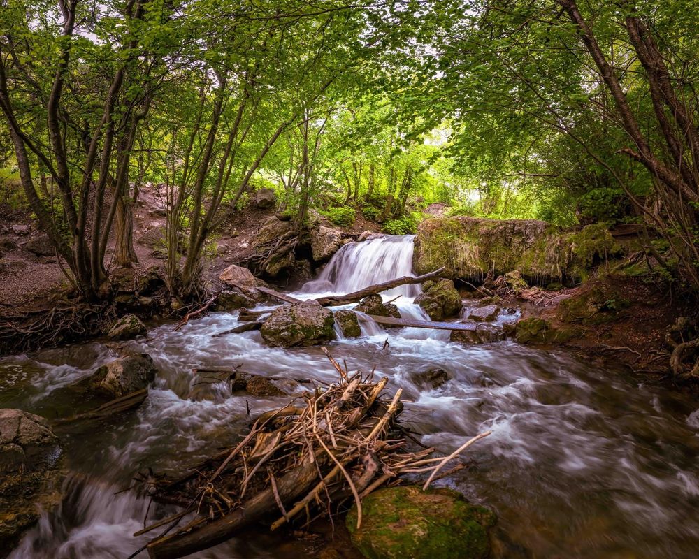 image of Hobbit Cave Waterfall