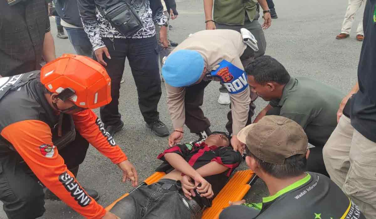 Aksi 21 April Di Samarinda Berujung Kepanikan, Puluhan Orang Butuh Medis!