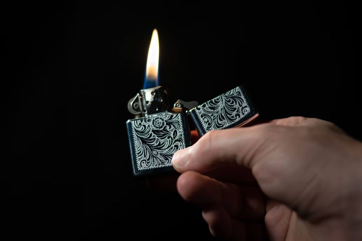 Per molte tratte non è possibile portare accendini tipo Zippo in aereo