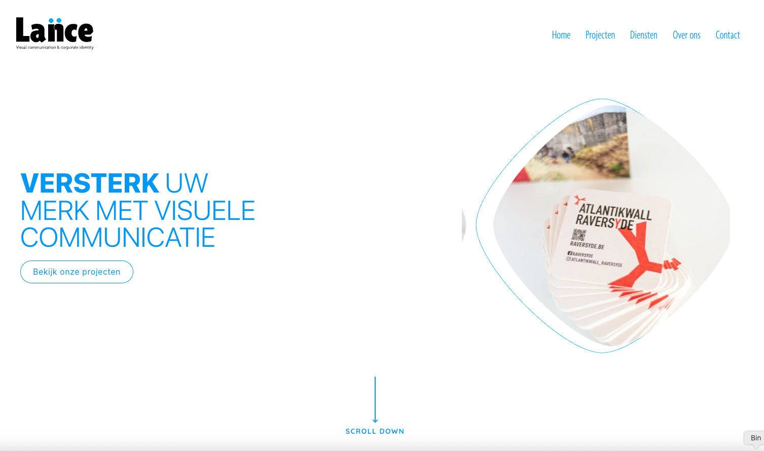 Logo van The Lance met tekst "Versterk uw merk met visuele communicatie" en een stapel flyers rechts.