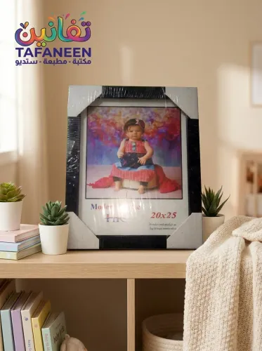 برواز خشب زجاج مقاس 20 × 25