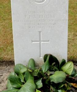 Peter Frederick Barlow Bluett