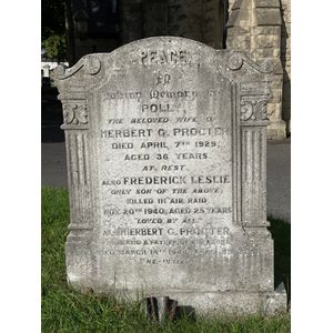 Frederick Leslie Procter commemorated on his family's headstone in Worksop Cemetery, Retford Road