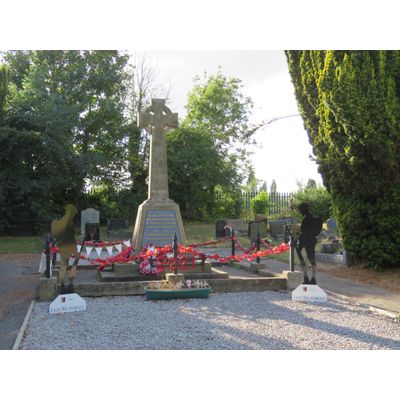 Calverton Cemetery War memorial