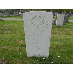 Thomas Arthur Vickers - headstone