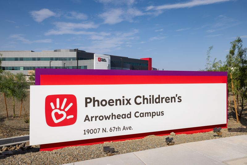 Phoenix_Childrens_Hospital_Arrowhead_50small