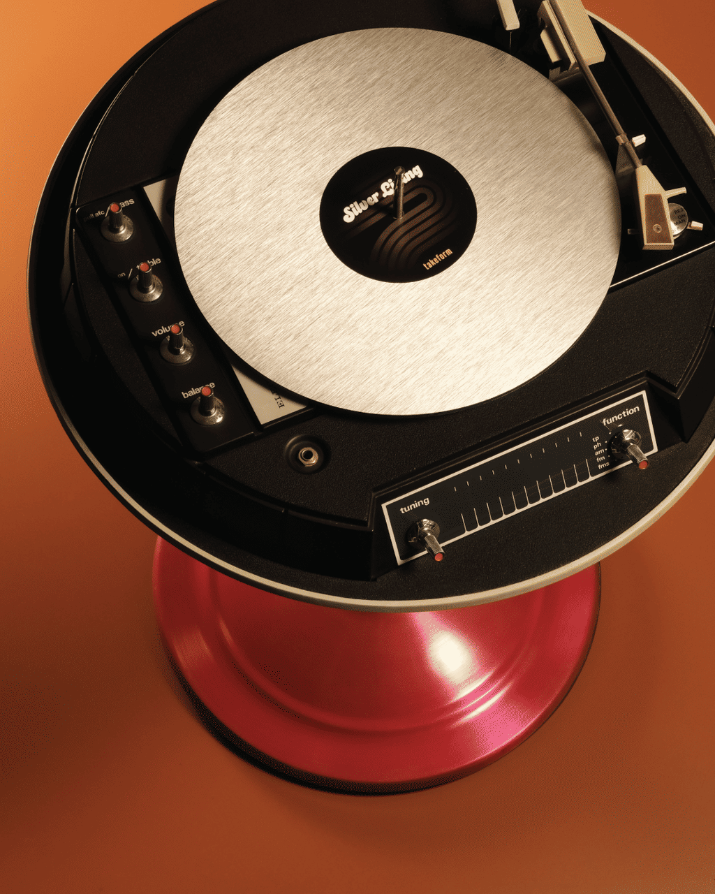 NeoCon Record Player