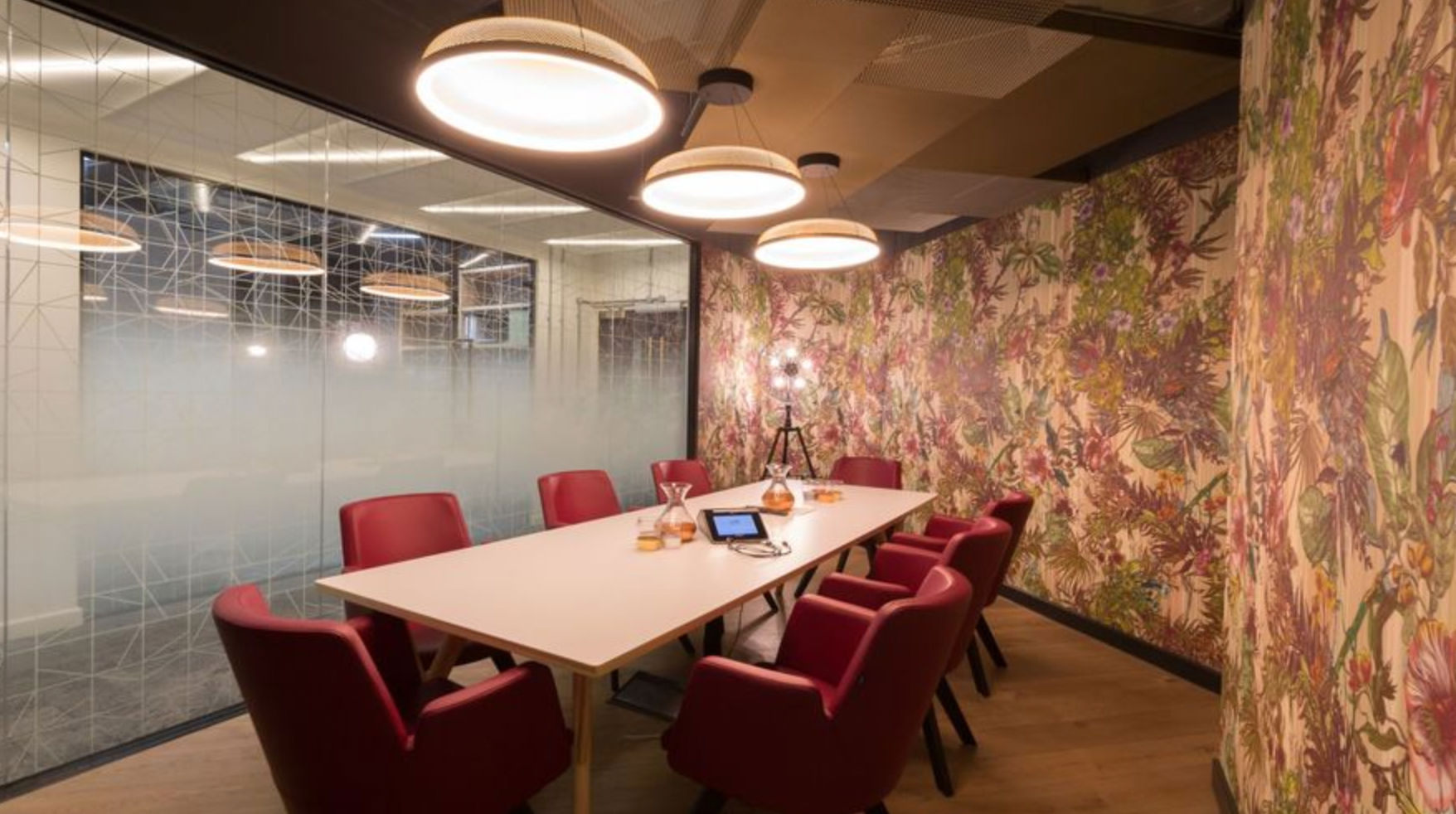 Boutique Workplaces Carter Lane Coworking Space Available On-Demand On Tally Market Website