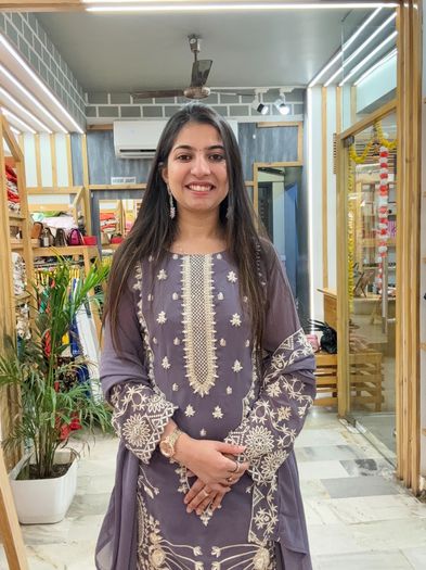 Ca43 Lavender Pakistani Handwork Se