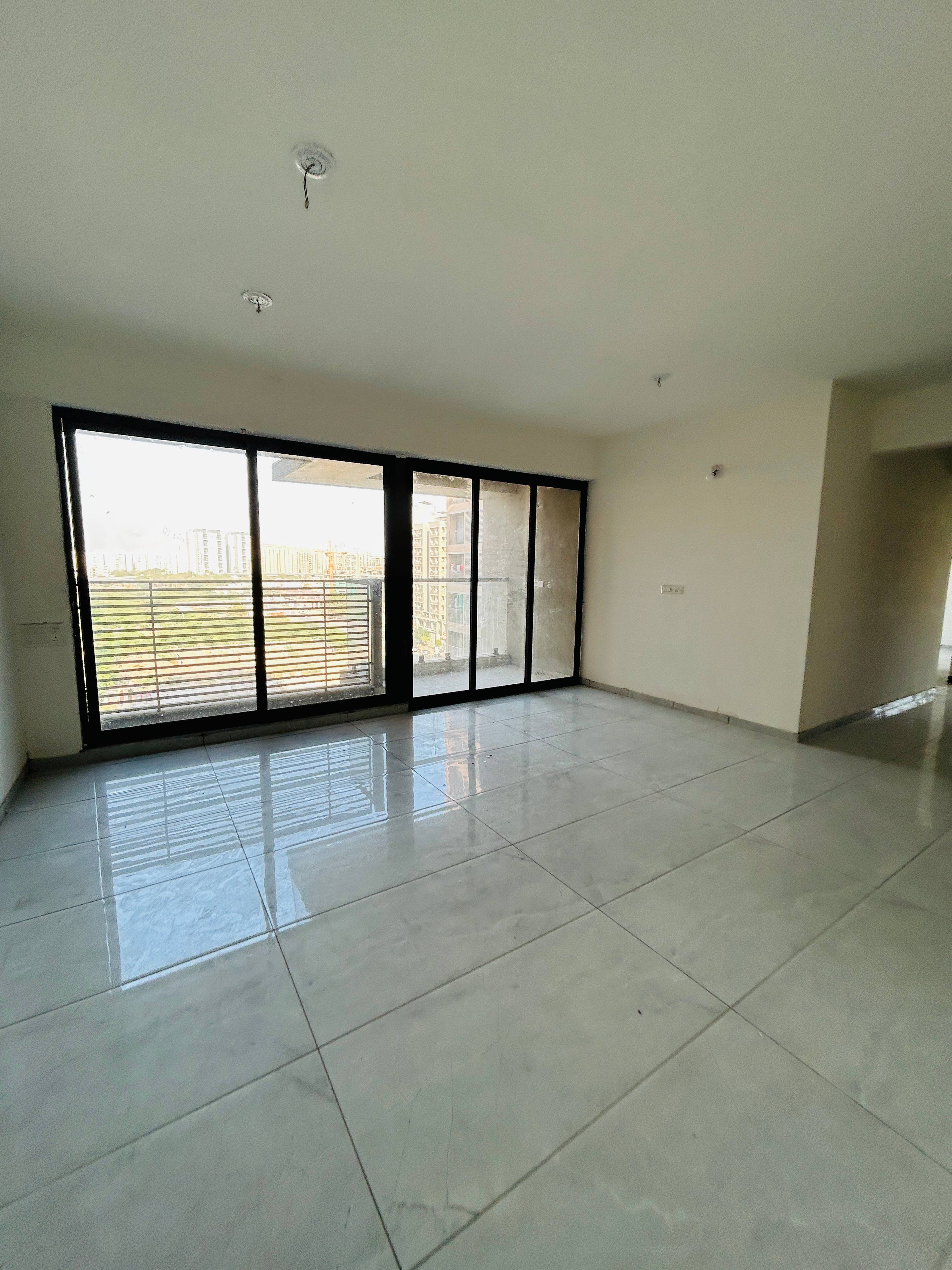 3 BHK Flat in Shree Vishnudhara Garden, Ahmedabad - Photo 2 of 12
