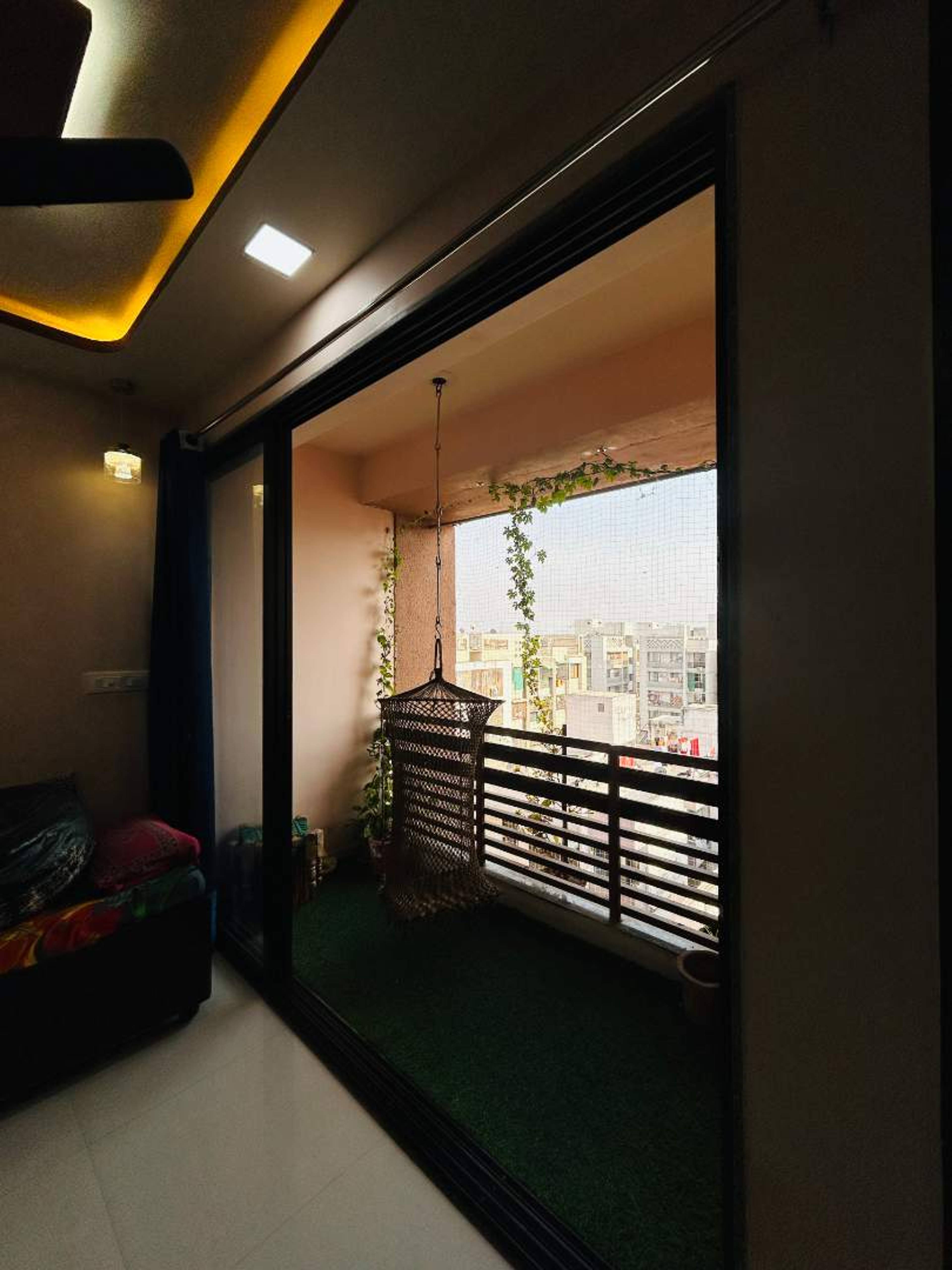 2 BHK Flat in 132 foot ring road, Ahmedabad - Photo 6 of 15