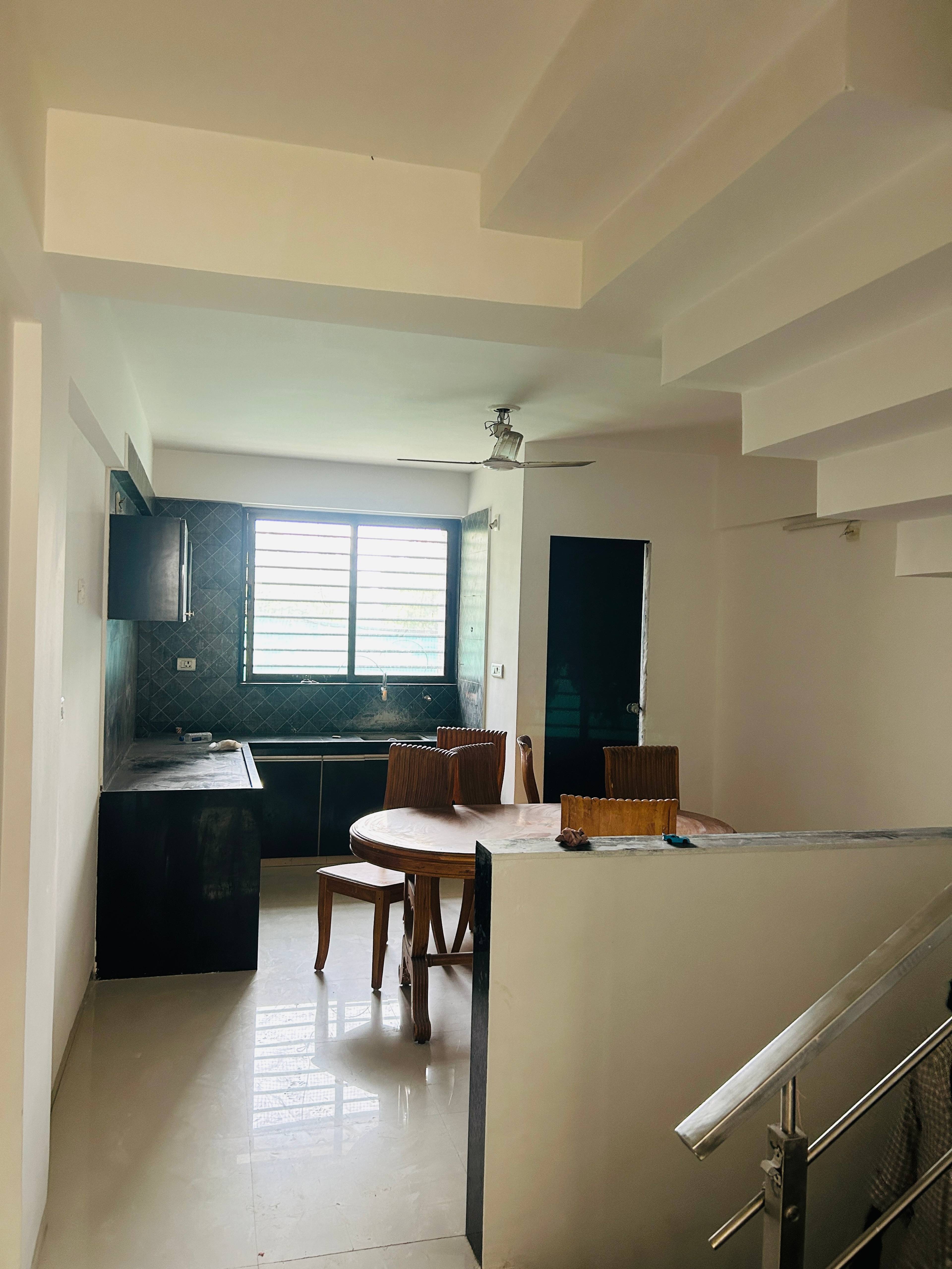 4 BHK House/Villa in behind Fun Blast, Ahmedabad - Photo 4 of 34