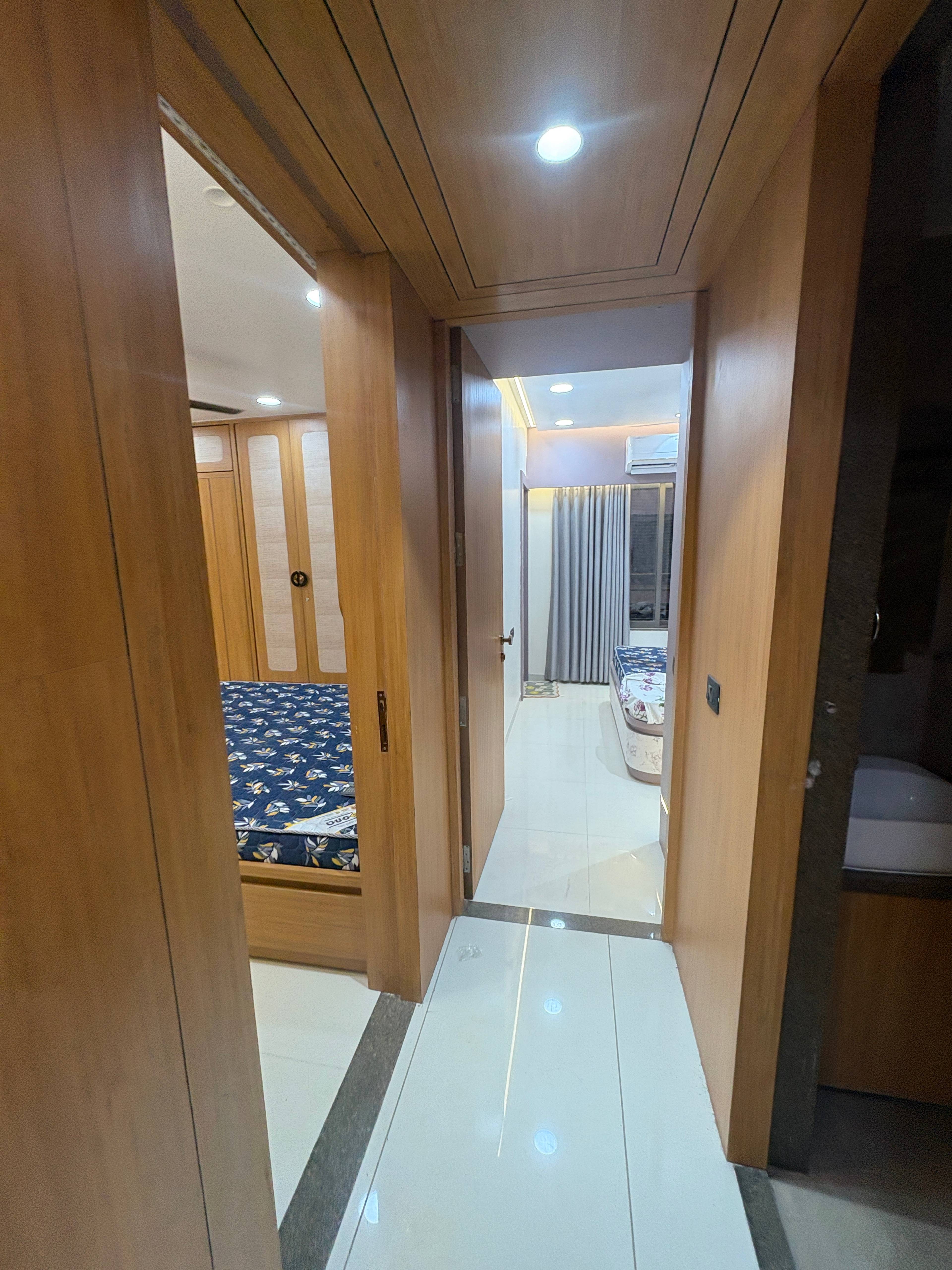 3 BHK Flat in nr. atharav landmark, Ahmedabad - Photo 16 of 18