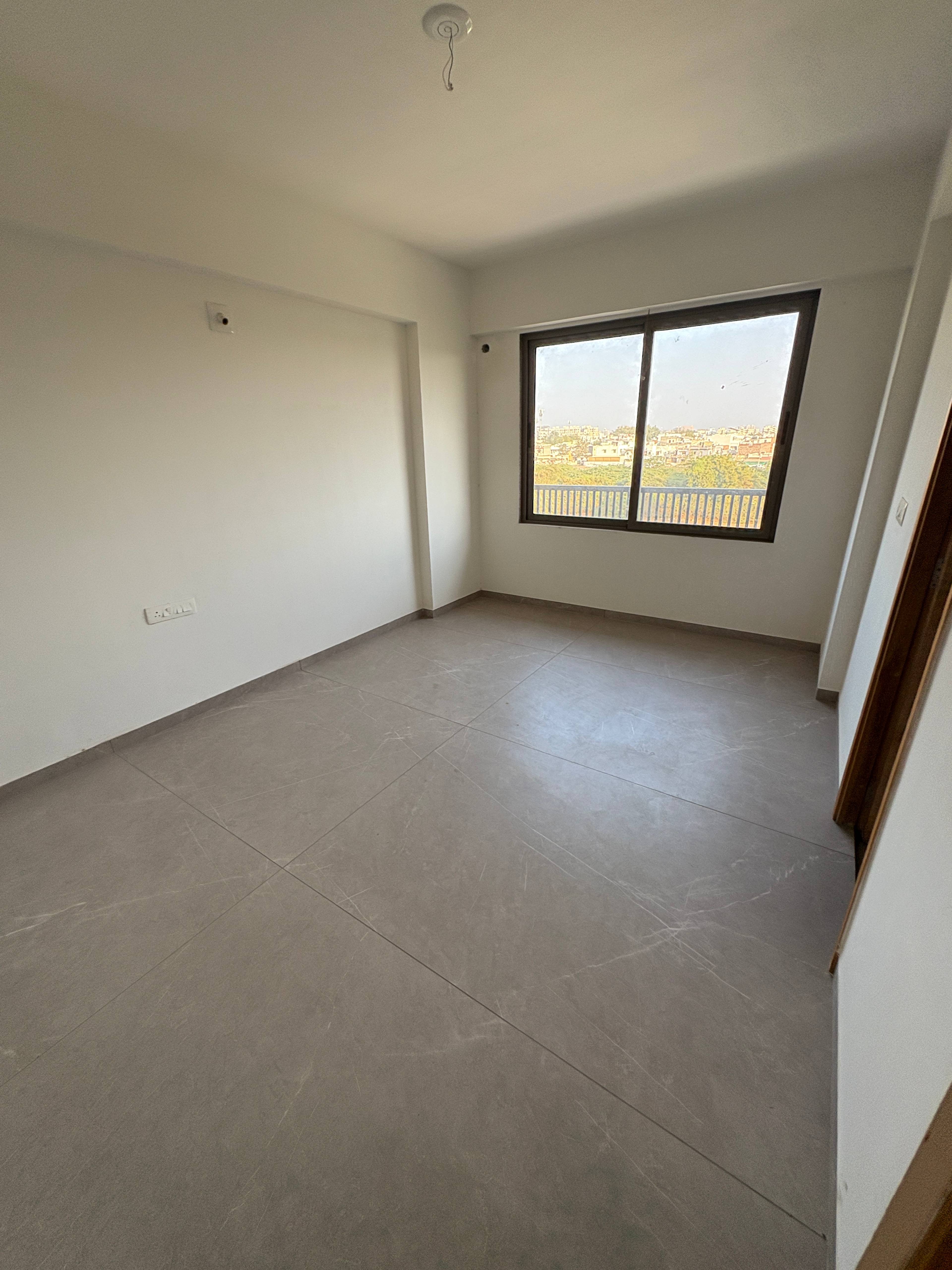 3 BHK Flat in nr. atharav landmark, Ahmedabad - Photo 7 of 18