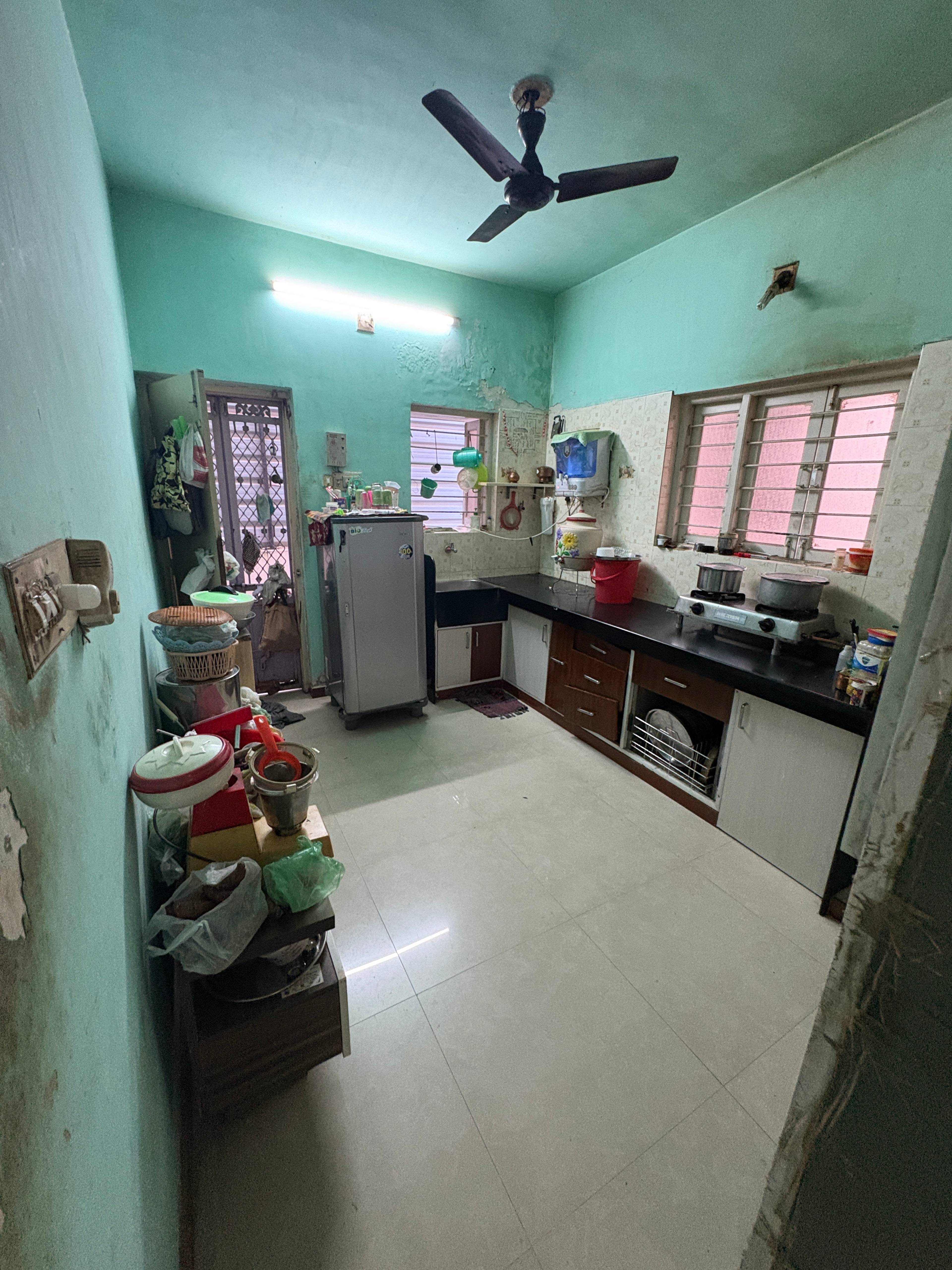 bungalow for sale in new ranip