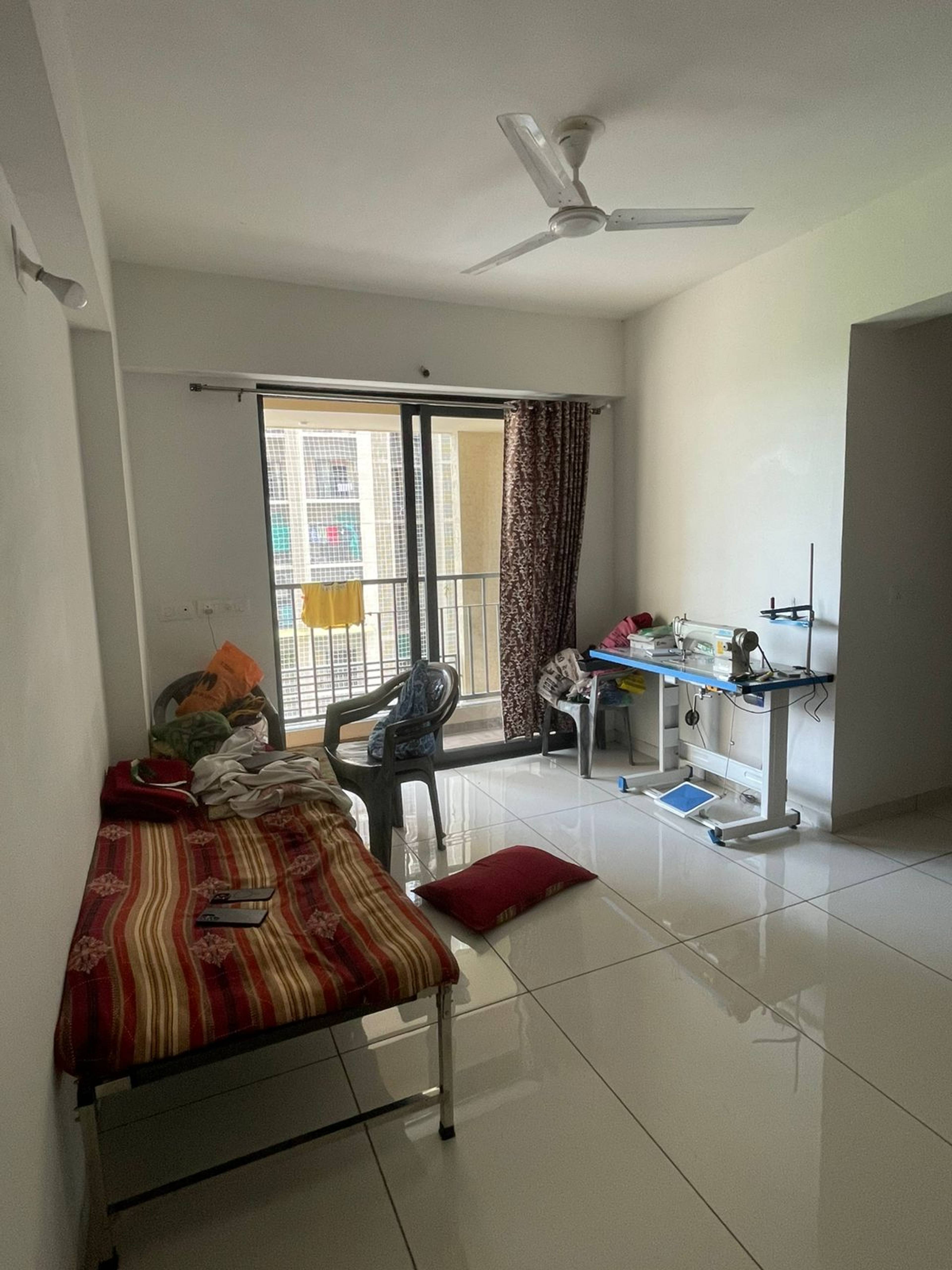 3 BHK Flat in Easy connectivity to Sardar Patel Ring Road, Ahmedabad - Photo 6 of 12