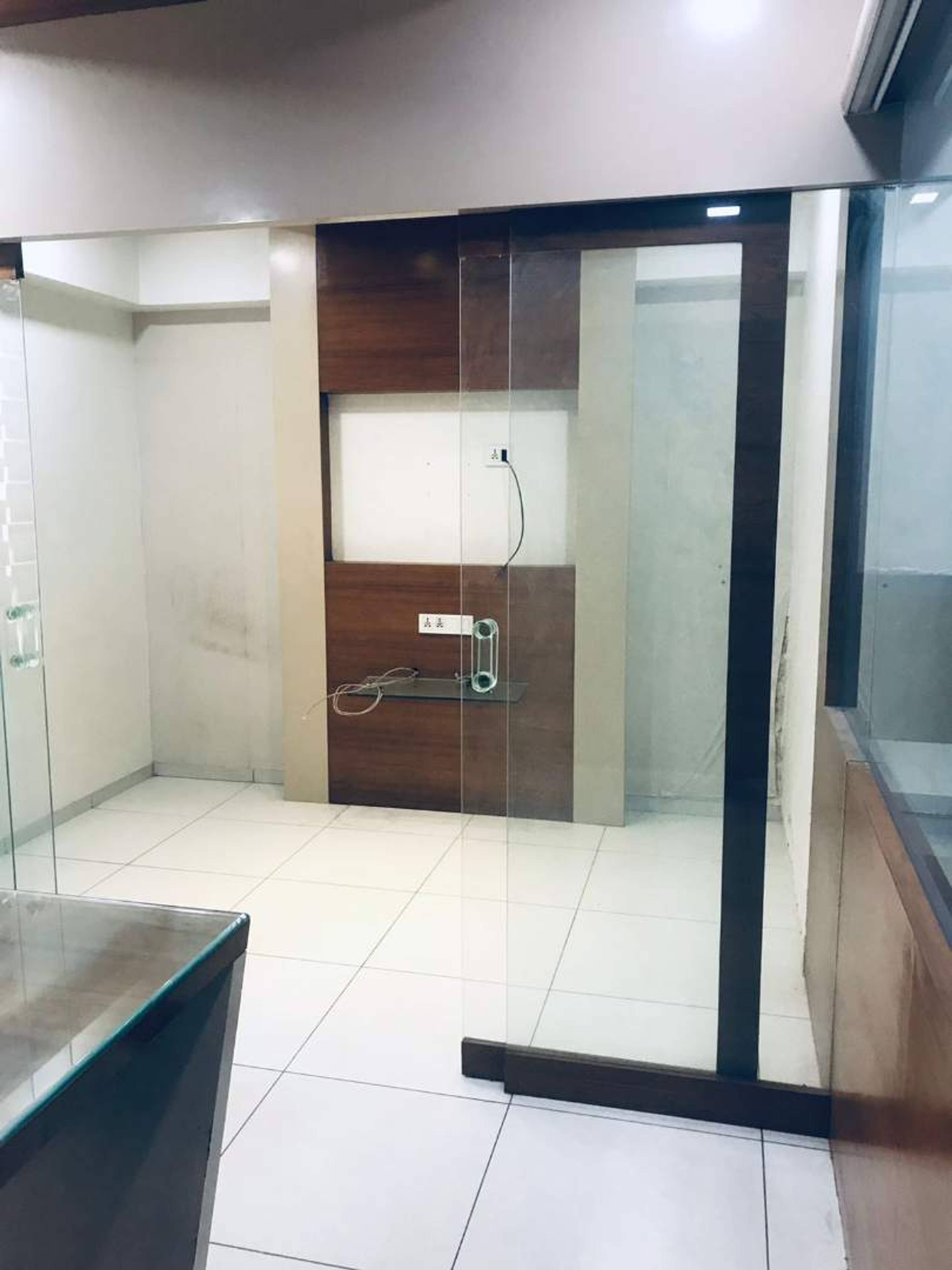0 BHK Office Space in Gulbai Tekra, Ahmedabad - Photo 10 of 14