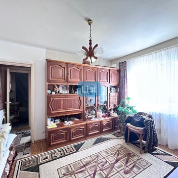 Image of property - 1754296832057_5d26f131-6f27-416d-b76f-12cf0738bcf7.jpg