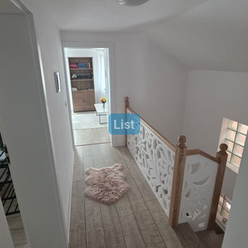 Image of property - 1759305717647_24_27kqqm_batch0_mg7p77l9sdpl8y_20250929_122852.jpg