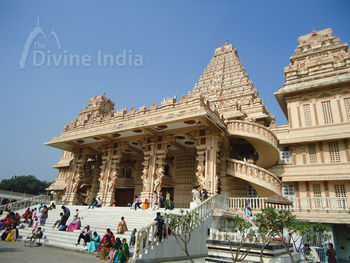 Lakshmi Vinayak Mandir, Chattarpur Temple