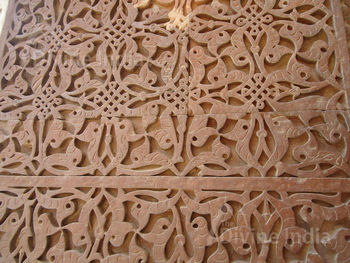 Beautiful wall design, Qutub Minar