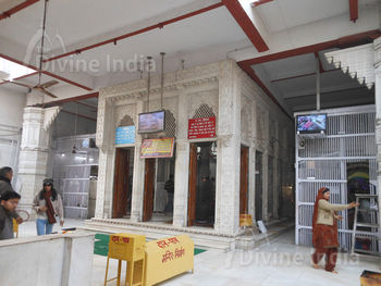 Gauri Shankar Temple inside view