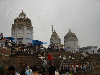 A ancient temple in Bateshwar, on the banks of the Yamuna