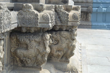 Beautiful Pillar bottom design