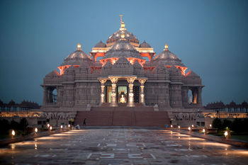 Beautiful lights at Akshardham Temple