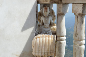 Lord Sculpture at naina devi temple