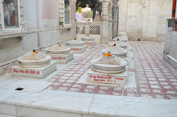 Sant Samadhi at Dudhewshar Nath Temple
