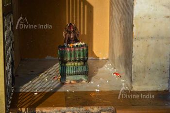 Sculpture of Lord Brahma at Kangra Devi Temple