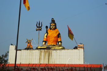 Shivas Bronze Statue at Shiva Shakti Temple
