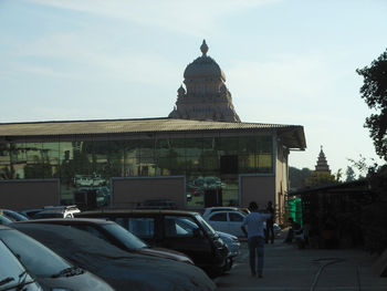 Pakring view of shanidham Temple - Asola