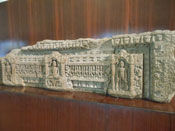 old pillar at museum of purana qila